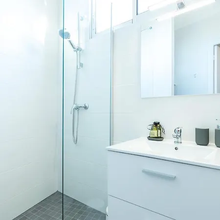 Apartment Great City View - 2 Bdr In A Quiet District Nice
